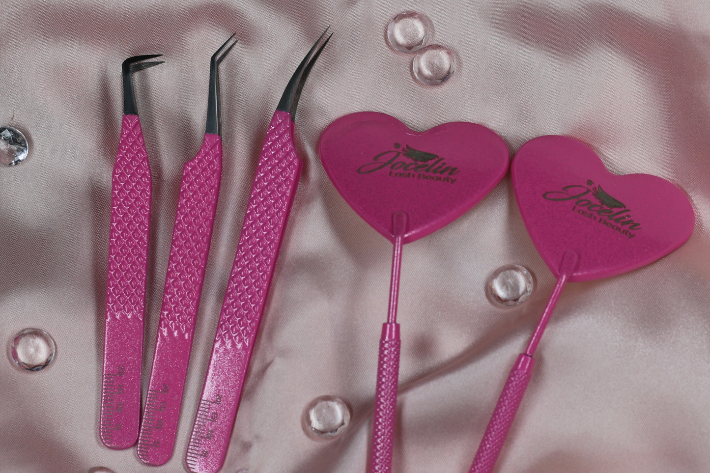 Tweezers